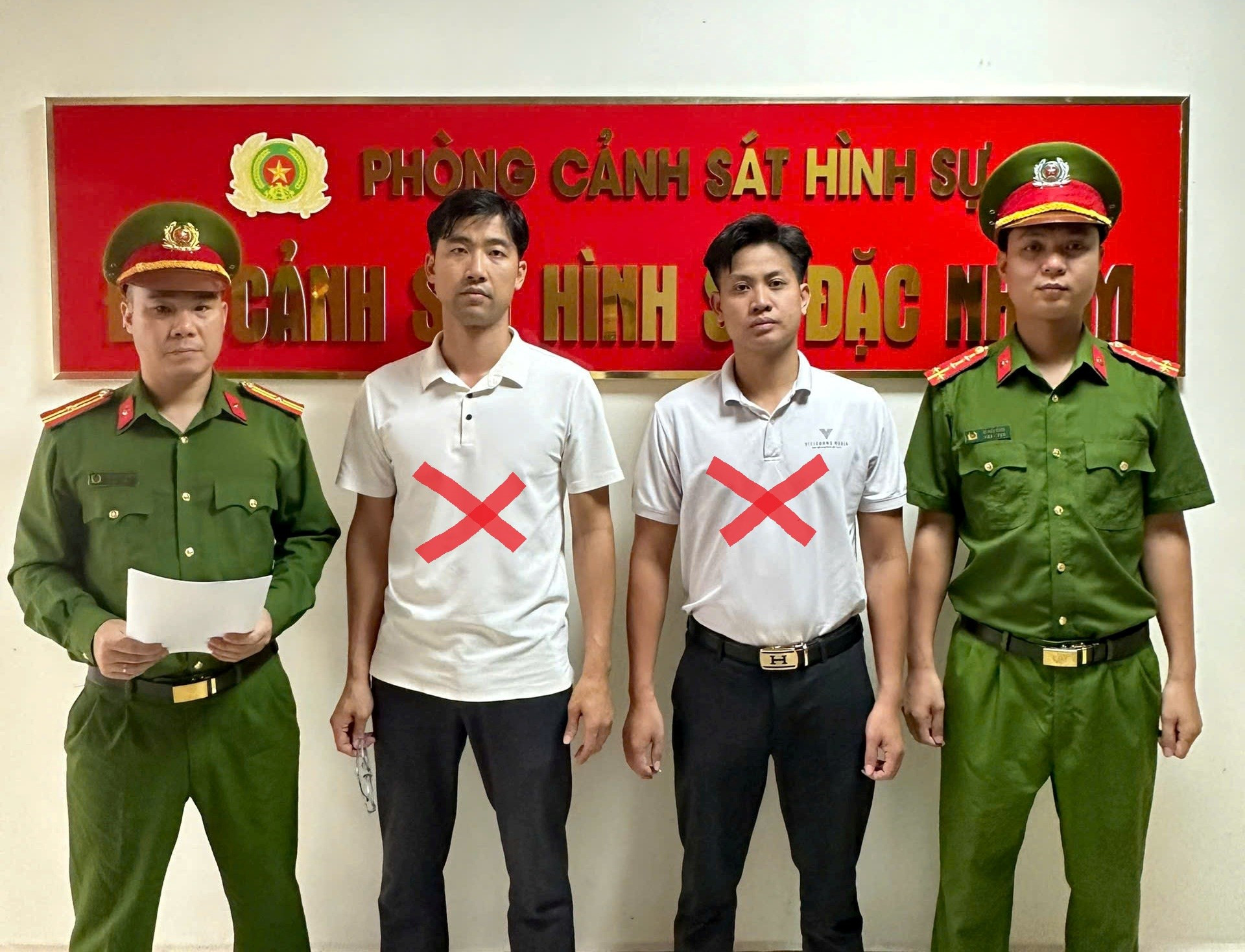 nhom-fanpage-ban.jpg