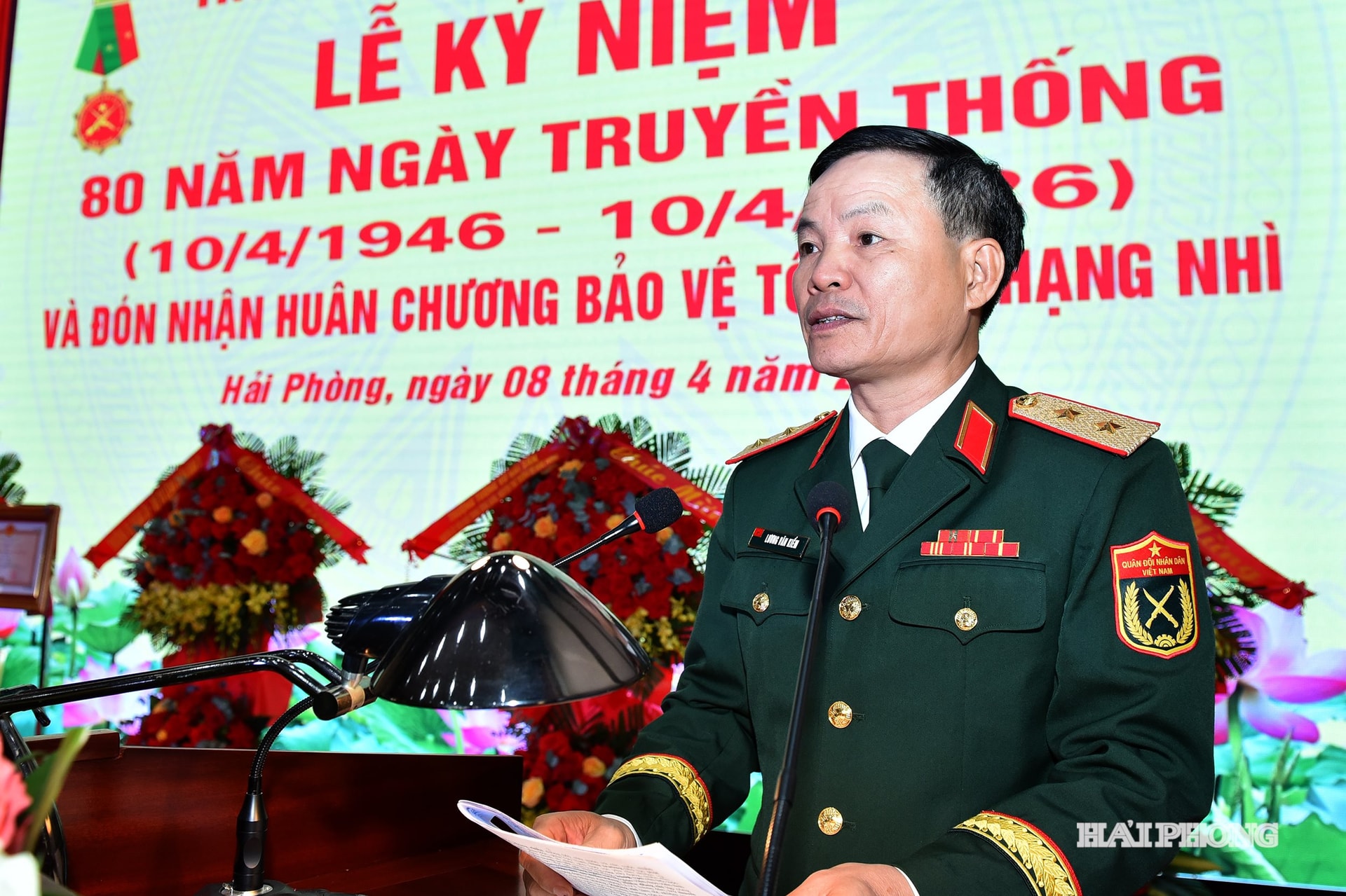 Trung tướng Lương Văn Kiểm, Tư lệnh Quân khu 3 phát biểu tại lễ kỷ niệm.