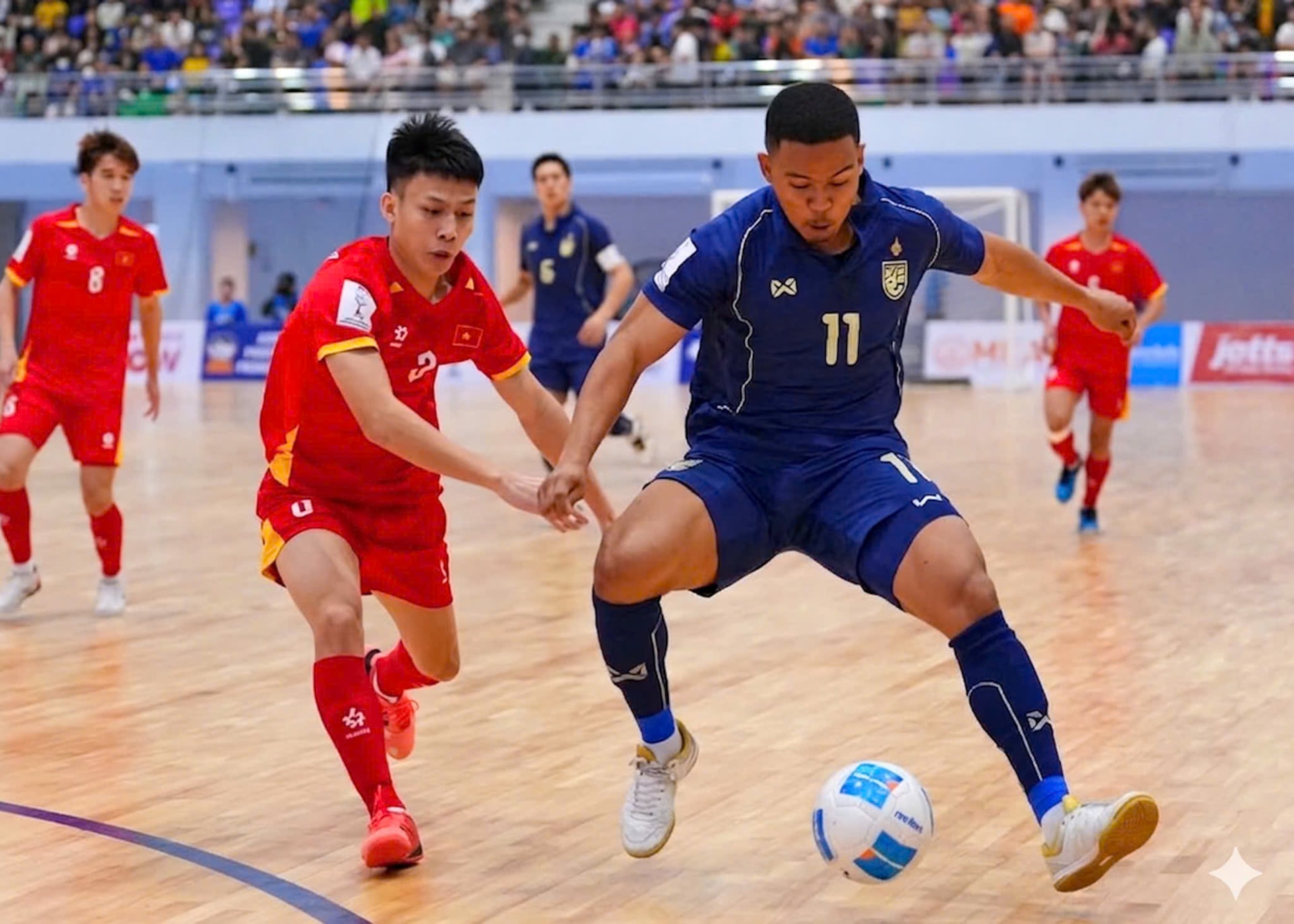 futsal-viet-nam-thua-thai-lan.jpeg