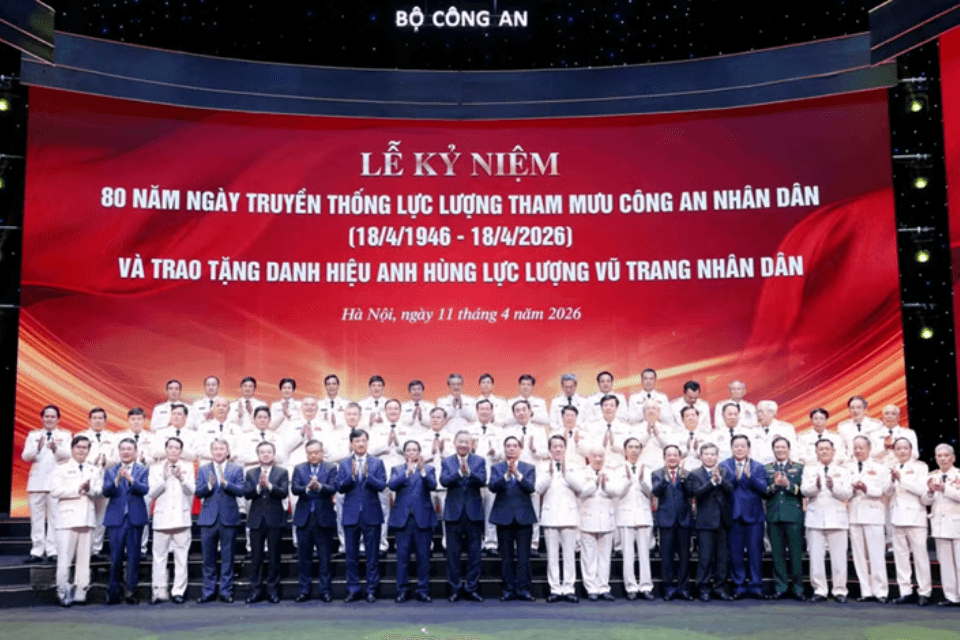 tham-muu-cong-an-nhan-dan3.png
