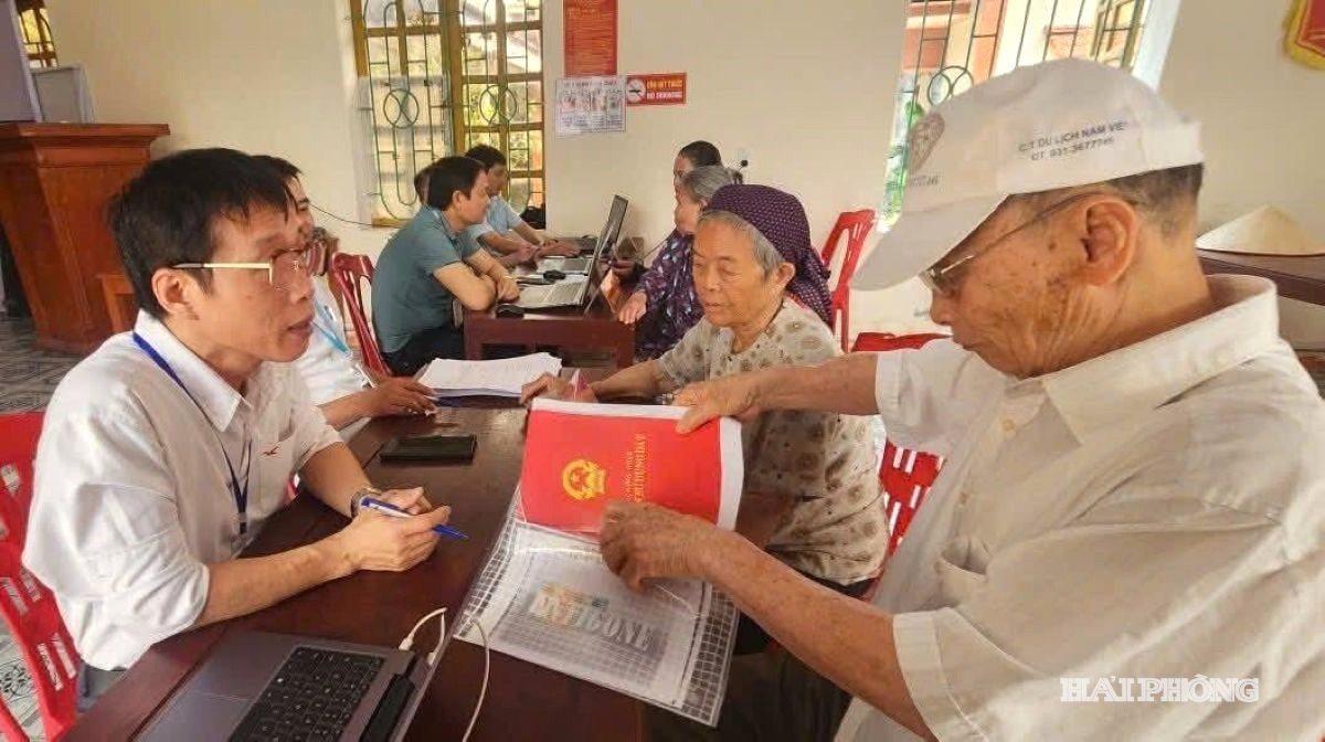 mo-hinh-hanh-chinh-luu-dong-xa-tan-minh.jpg