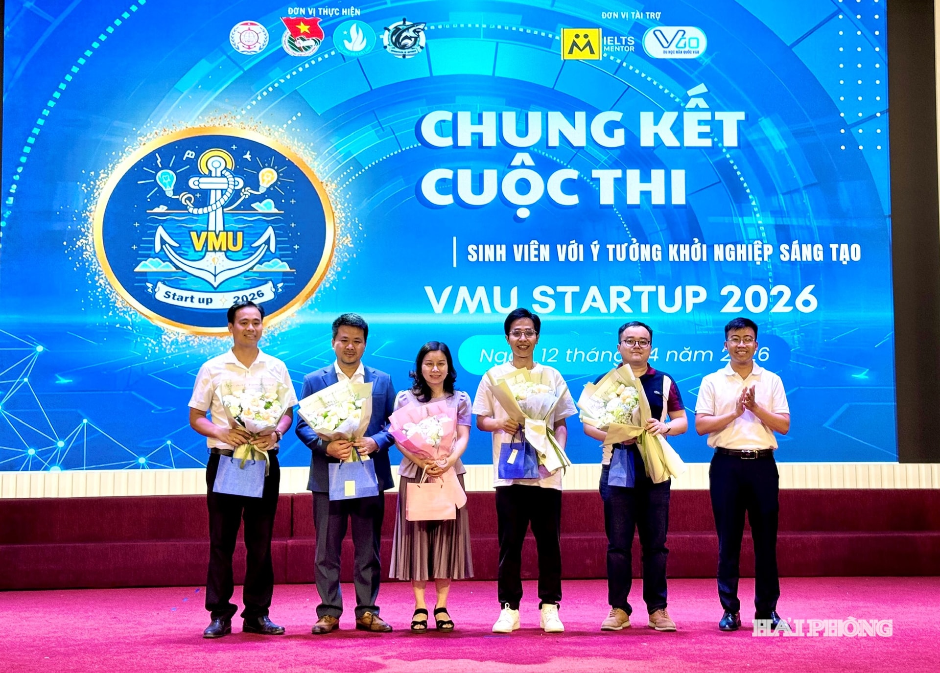 sinh-vien-05.jpg