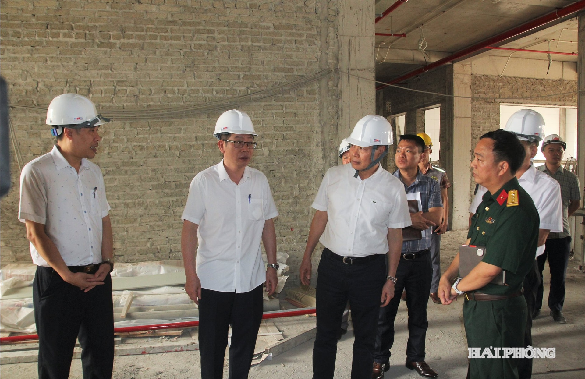 Phó Chủ tịch UBND thành phố Hoàng Minh Cường kết luận cuộc khảo sát