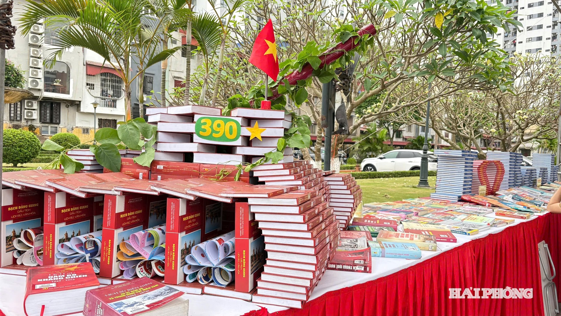 central-bay-books_watermarked.jpg
