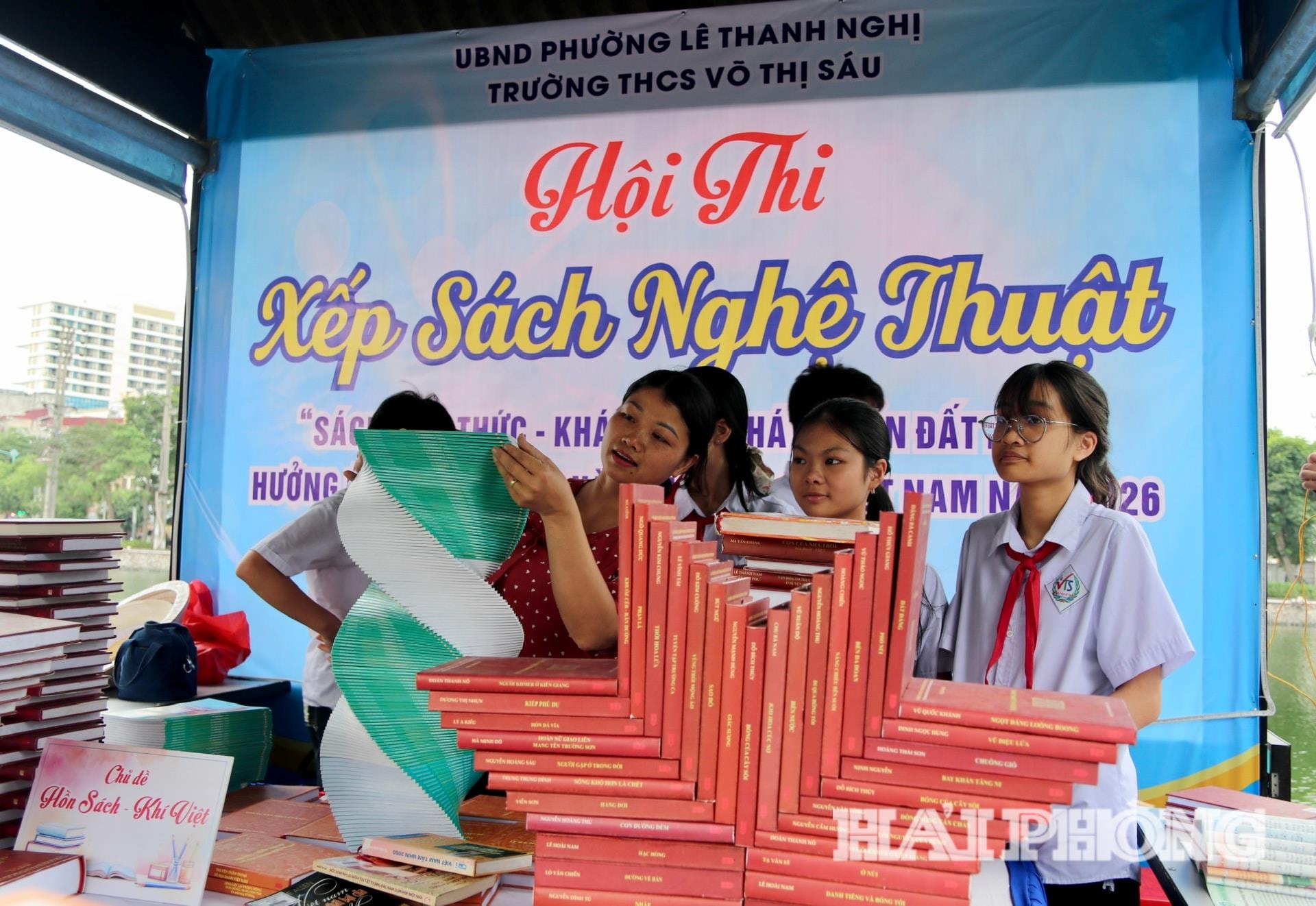 huong-dan-xep-sach(1).jpg
