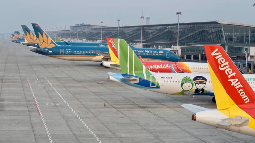Máy bay của các Hãng hàng không Việt Nam tại Cảng Hàng không quốc tế Nội Bài. (Ảnh: PV/Vietnam+)