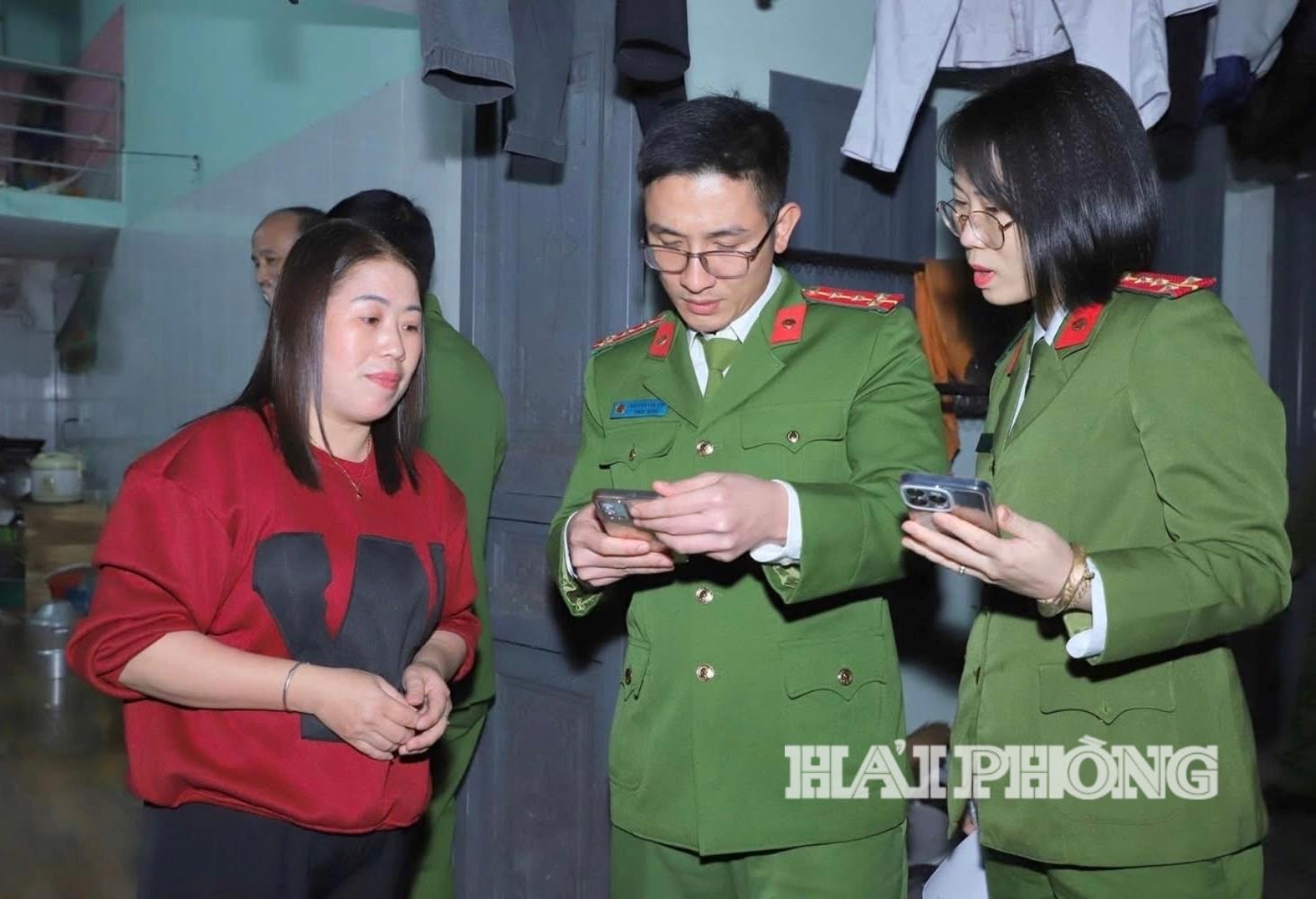 cong-an-lai-khe-2(1).jpg