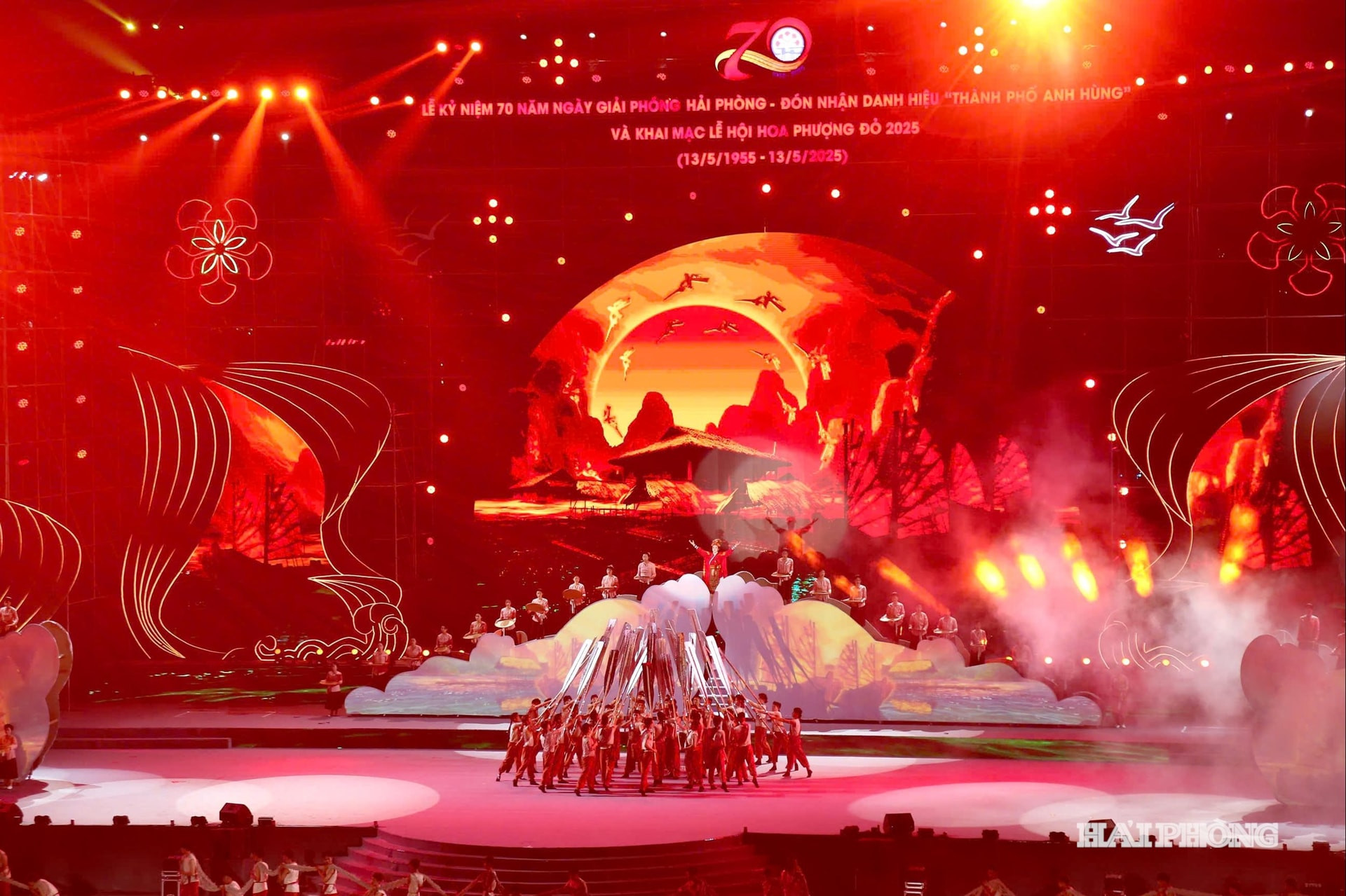 le-hoi-hoa-phuong-do.jpg