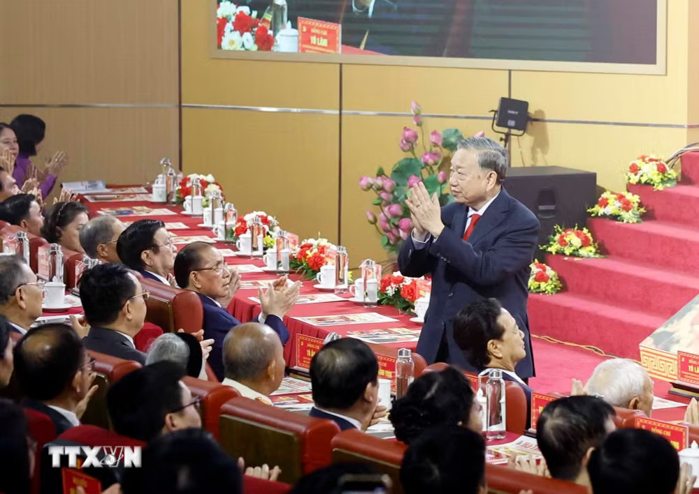 Tổng Bí thư, Chủ tịch nước Tô Lâm dự Lễ kỷ niệm 120 năm Ngày sinh Tổng Bí thư Hà Huy Tập (24/4/1906-24/4/2026). (Ảnh: Thống Nhất/TTXVN) ttxvn-tong-bi-thu-chu-tich-nuoc-to-lam-du-le-ky-niem-120-nam-ngay-sinh-tong-bi-thu-ha-huy-tap-4.jpg