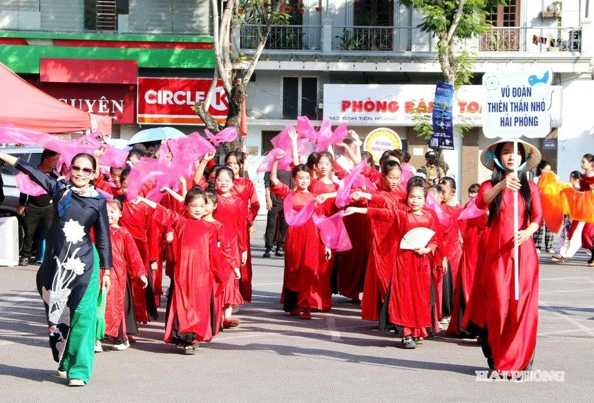 AO DAI 1