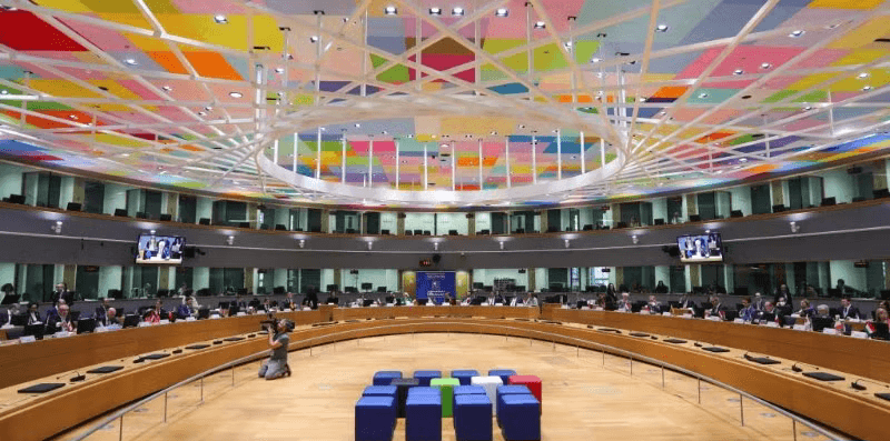 hoi-nghi-eu-syria.png