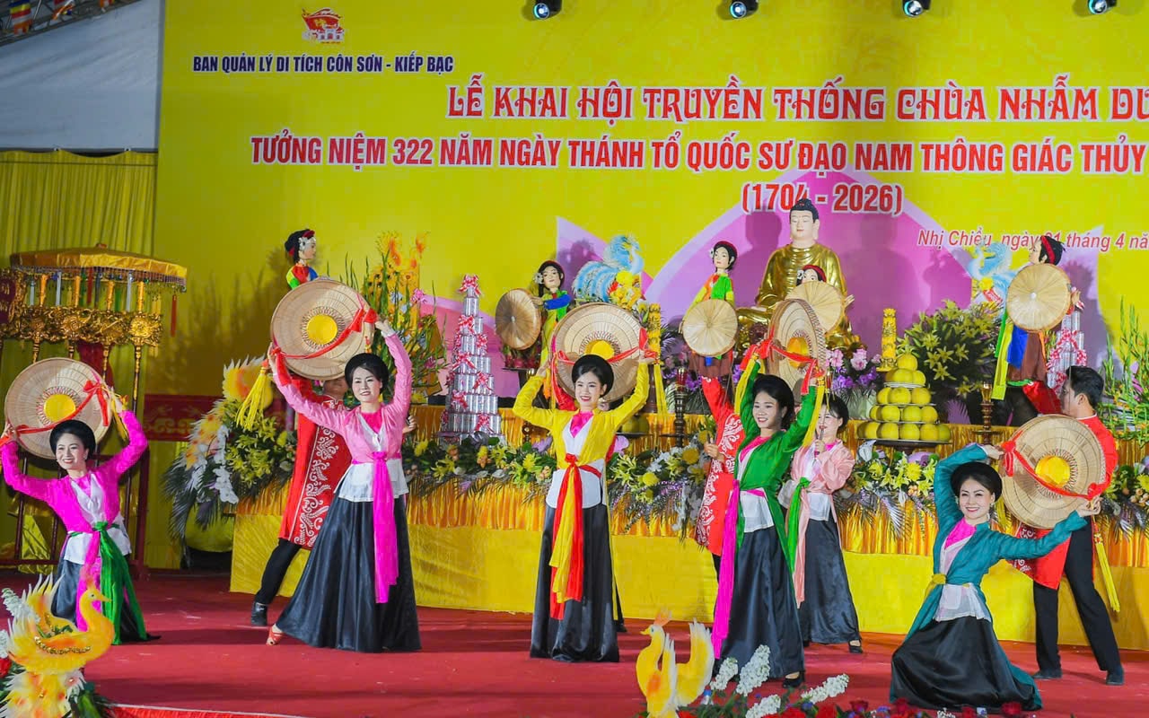 tiet-muc-van-nghe.jpg