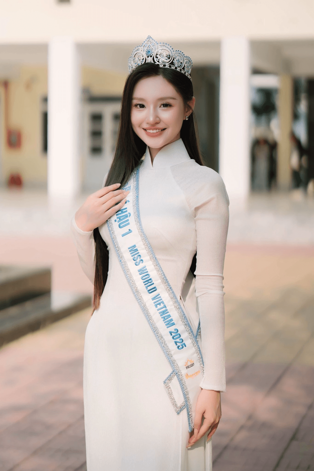 a-hau-khanh-nhu.png
