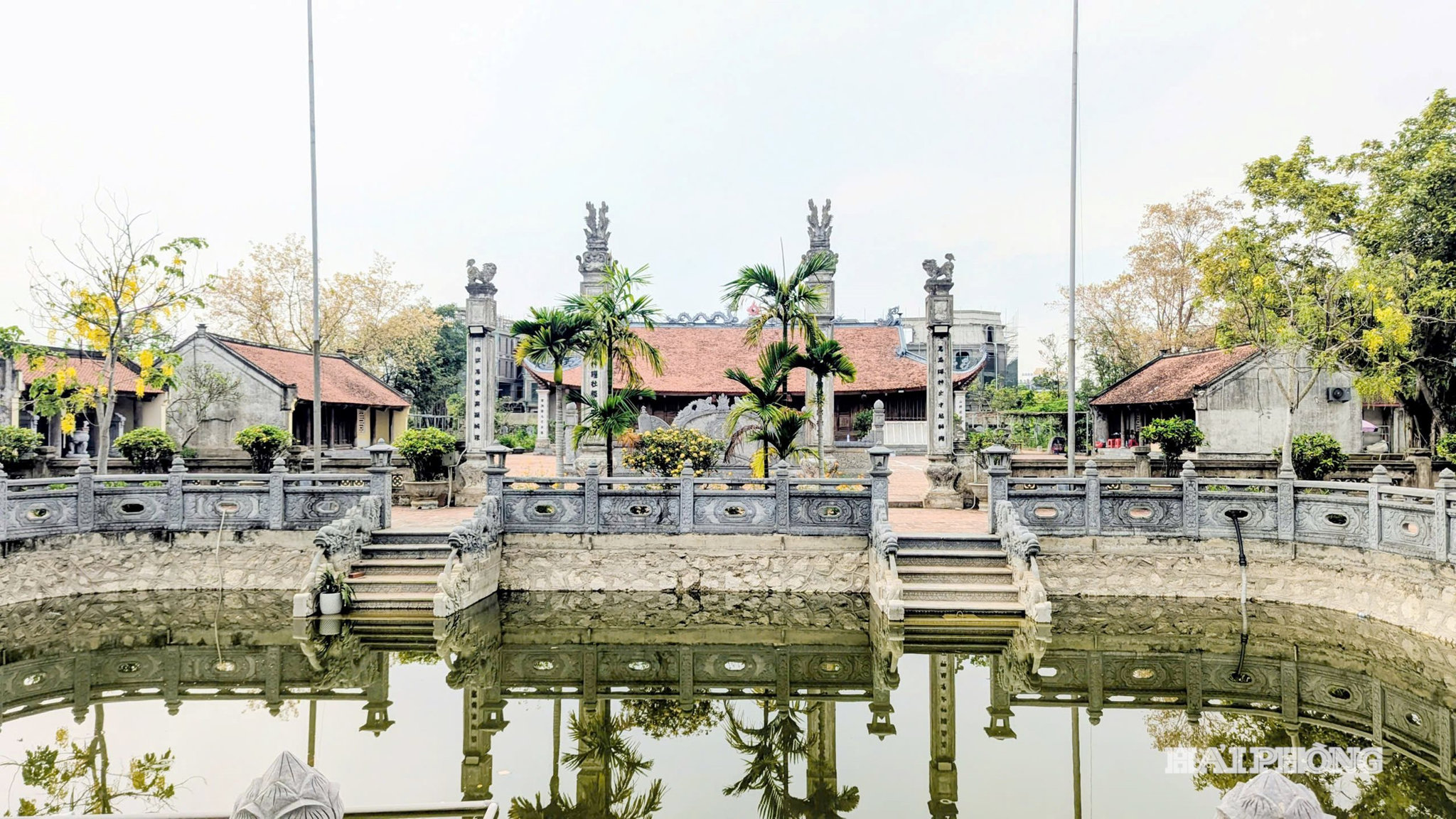 dinh-ta-quan-01.jpg