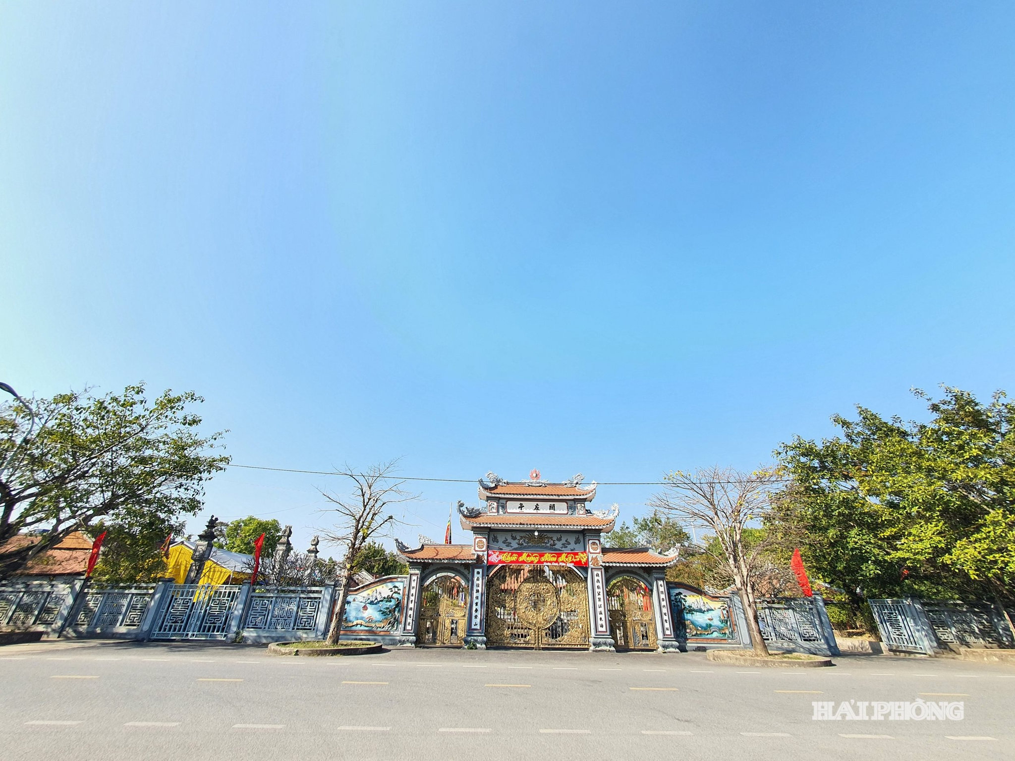 dinh-ta-quan-03.jpg