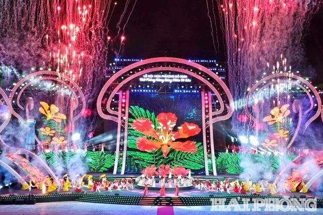 le-hoi-hoa-phuong-do1(1).jpeg