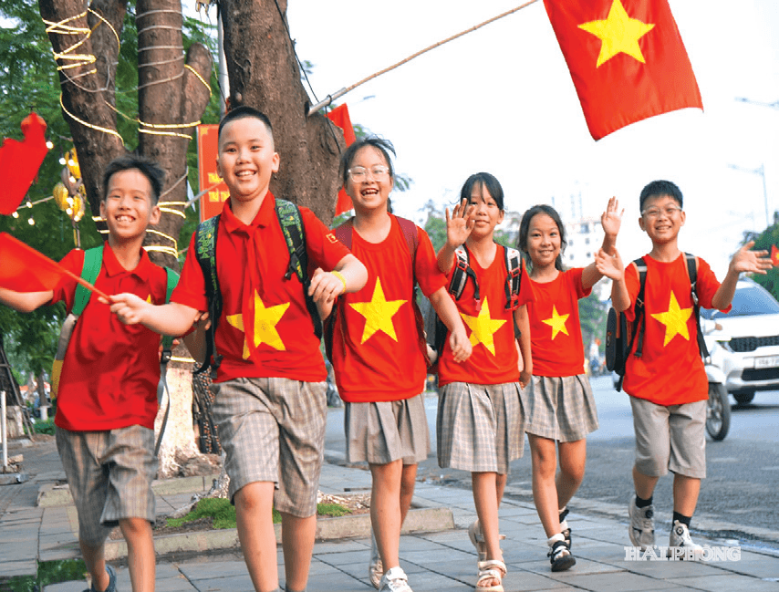 nu-cuoi-cua-tuong-lai.png