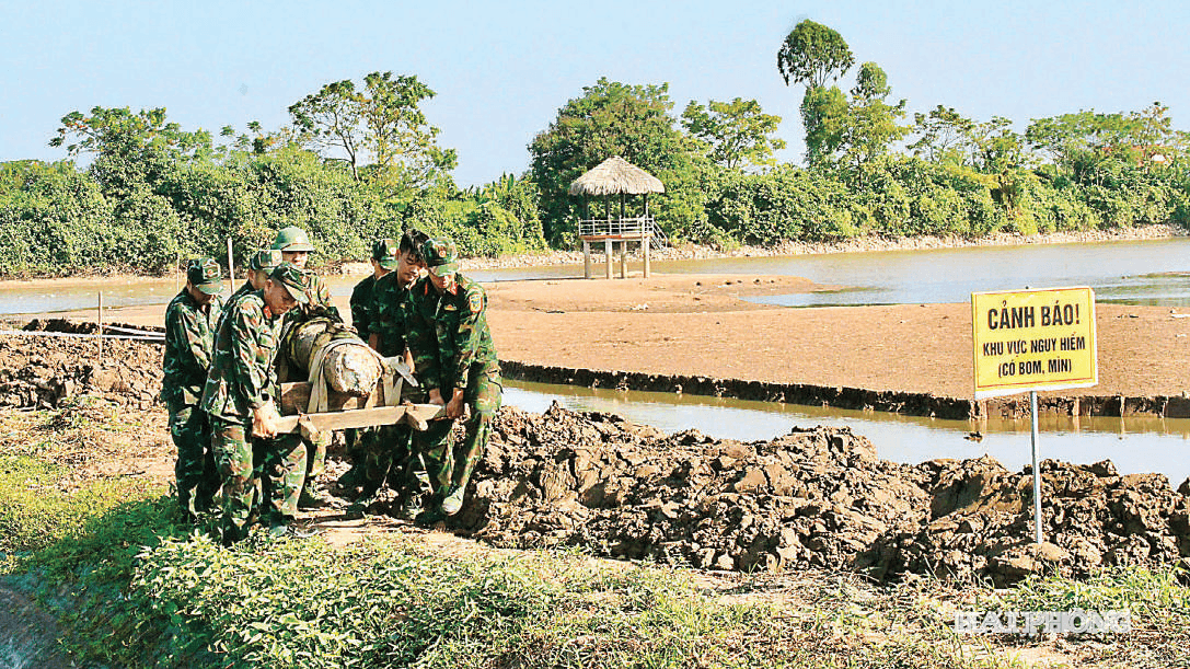 linh-cong-binh.png
