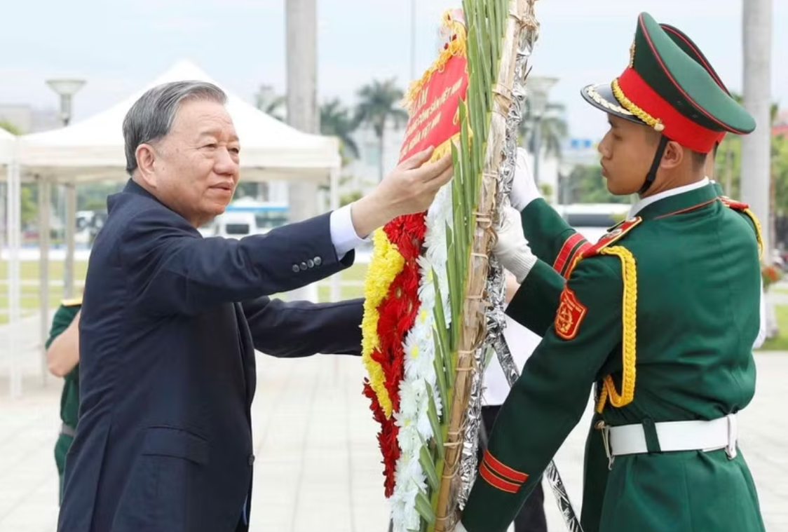 tong-bi-thu-chu-tich-nuoc-to-lam-2.png