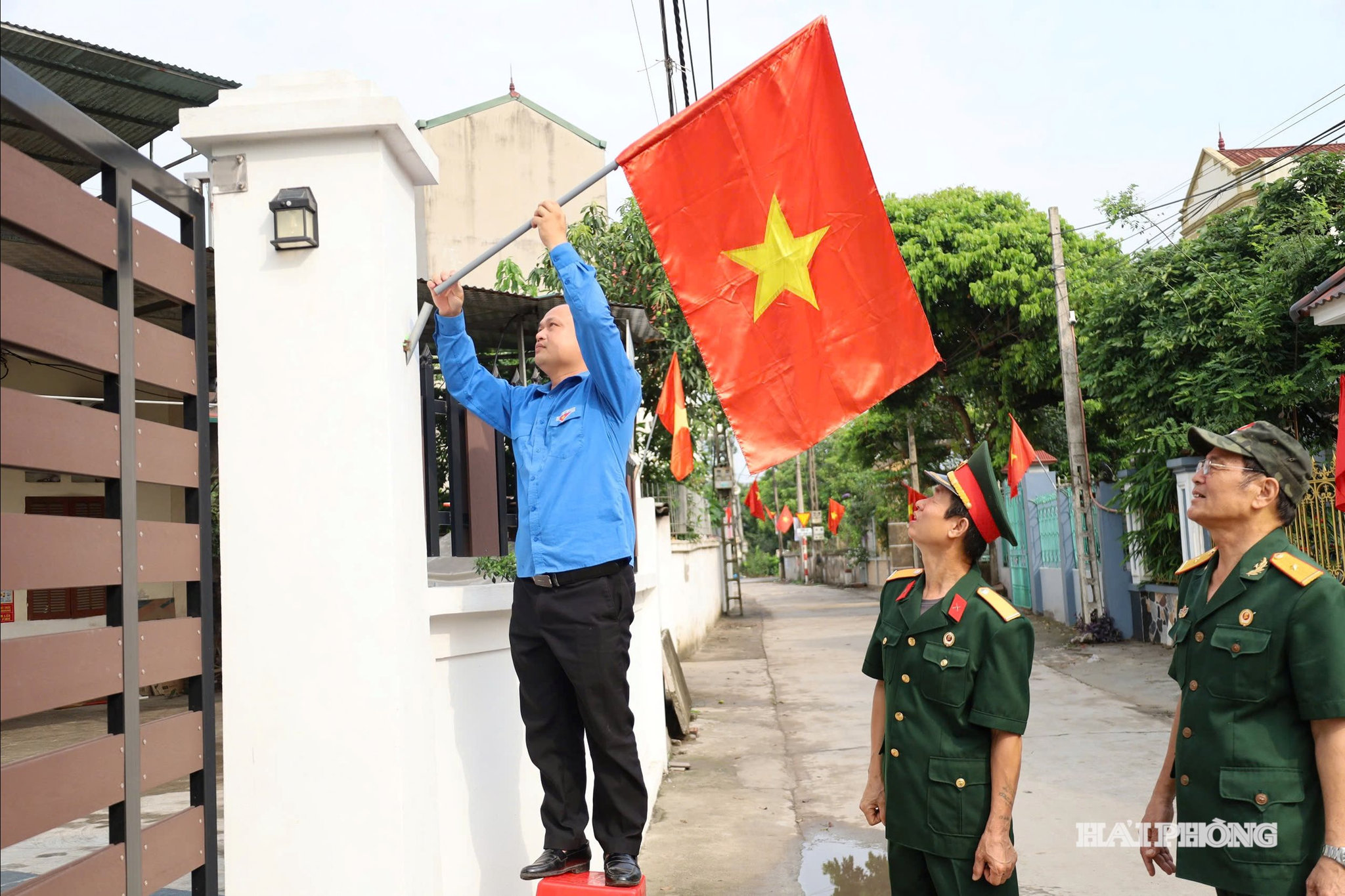 đường- cờ (1)