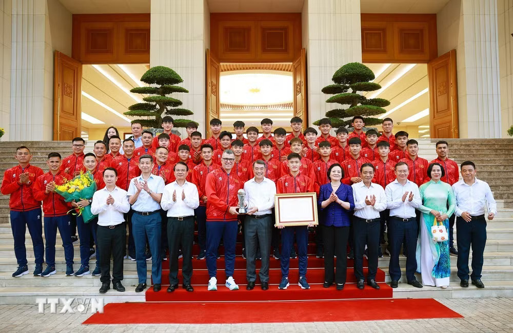 ttxvn-thu-tuong-chuc-mung-doi-tuyen-bong-da-nam-vo-dich-giai-u17-dong-nam-a-2026-9.jpg