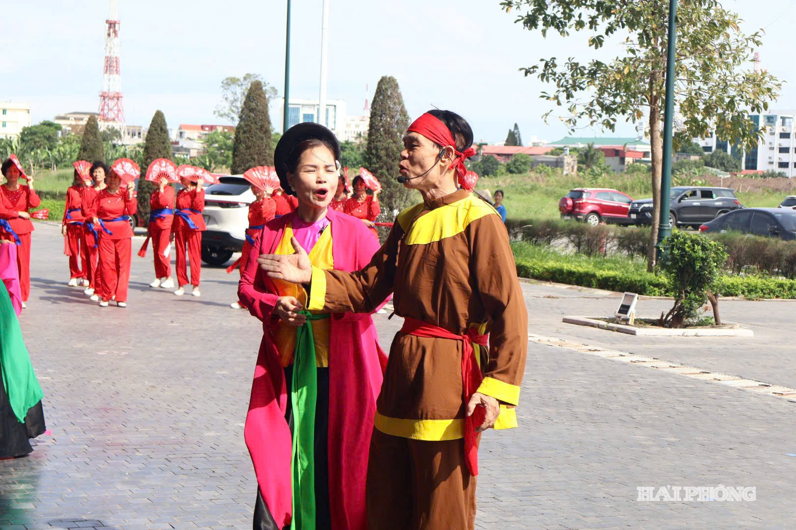 vang-nghe-2.jpg