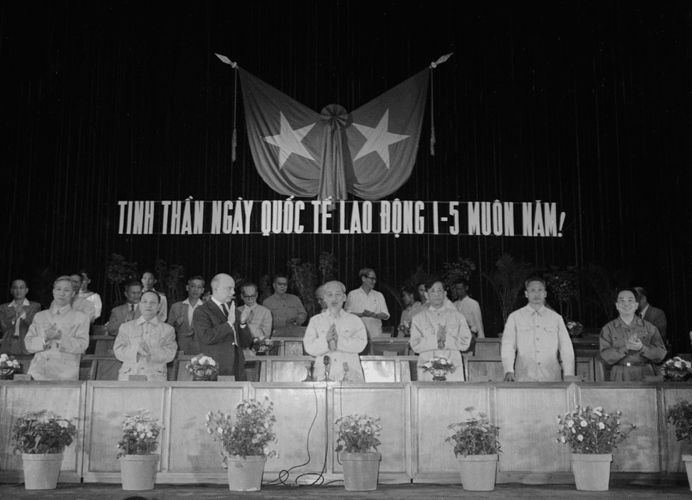 lao-dong-3.png