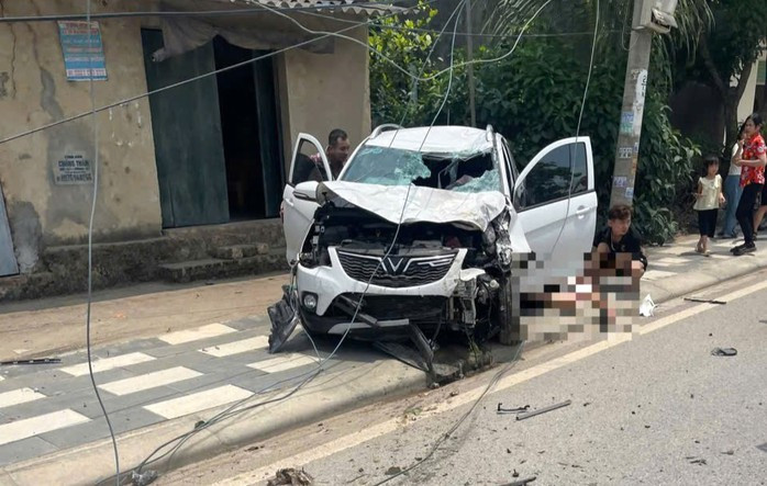 Tai nạn giao thông nghiêm trọng tại Hải Phòng khiến 3 người thương vong - Ảnh 2.