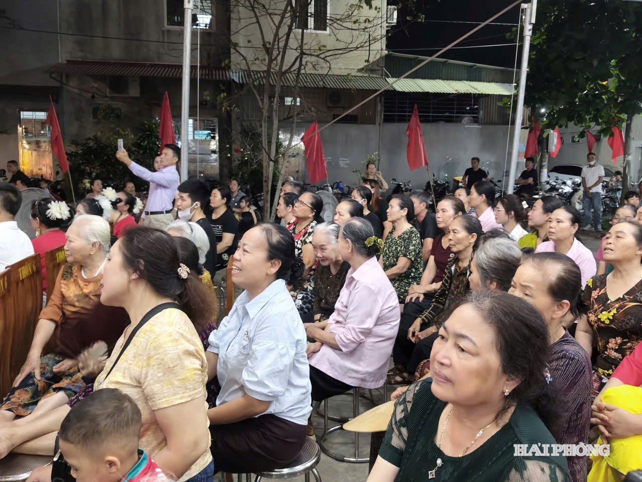 nha van hoa 3