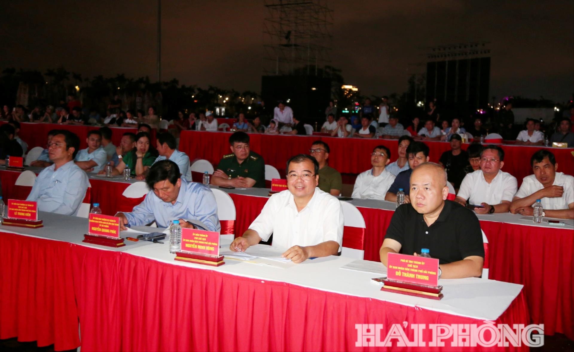LHhoaphuong7.jpg