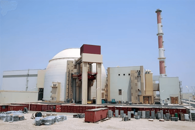 nha-may-hat-nhan-iran.png