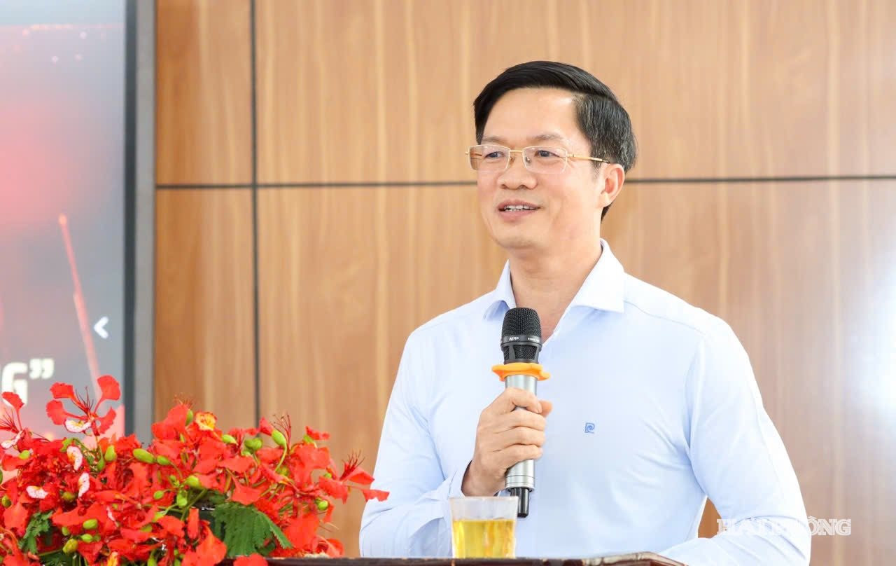 Đồng chí Phạm Văn Lập, Phó Bí thư Thành uỷ, Chủ tịch Uỷ ban MTTQ Việt Nam thành phố phát biểu
