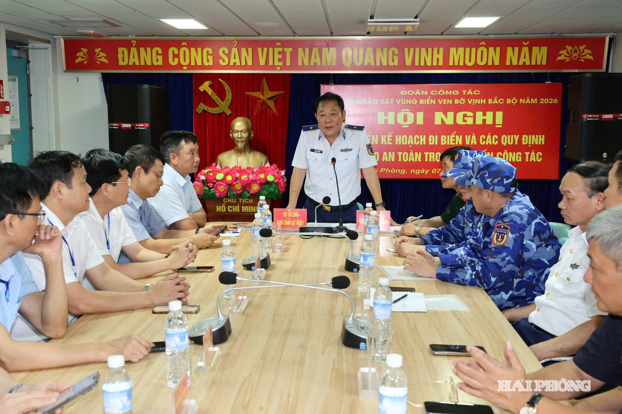 canh-sat-bien-1(1).jpg