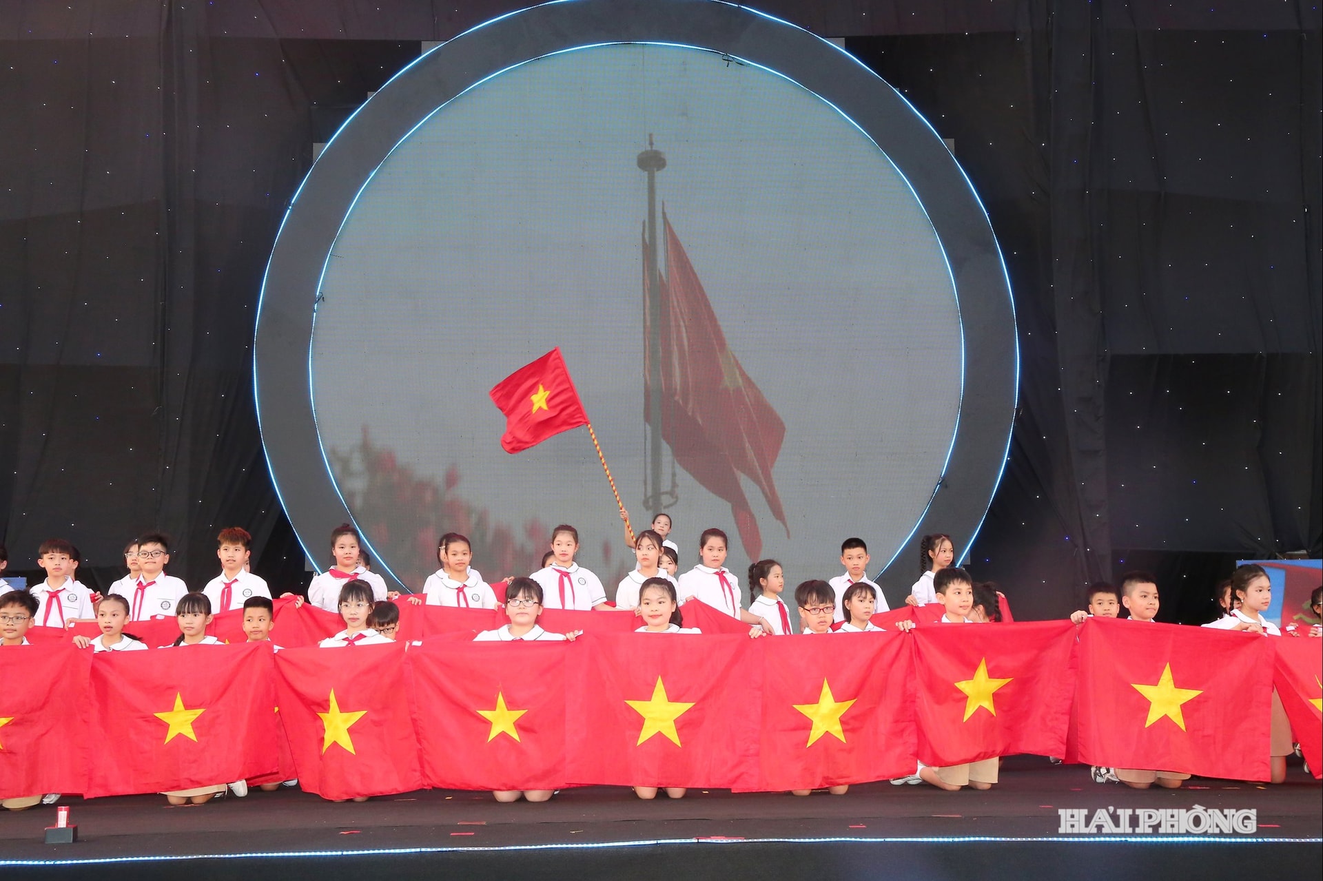 Quangtruong16.jpg