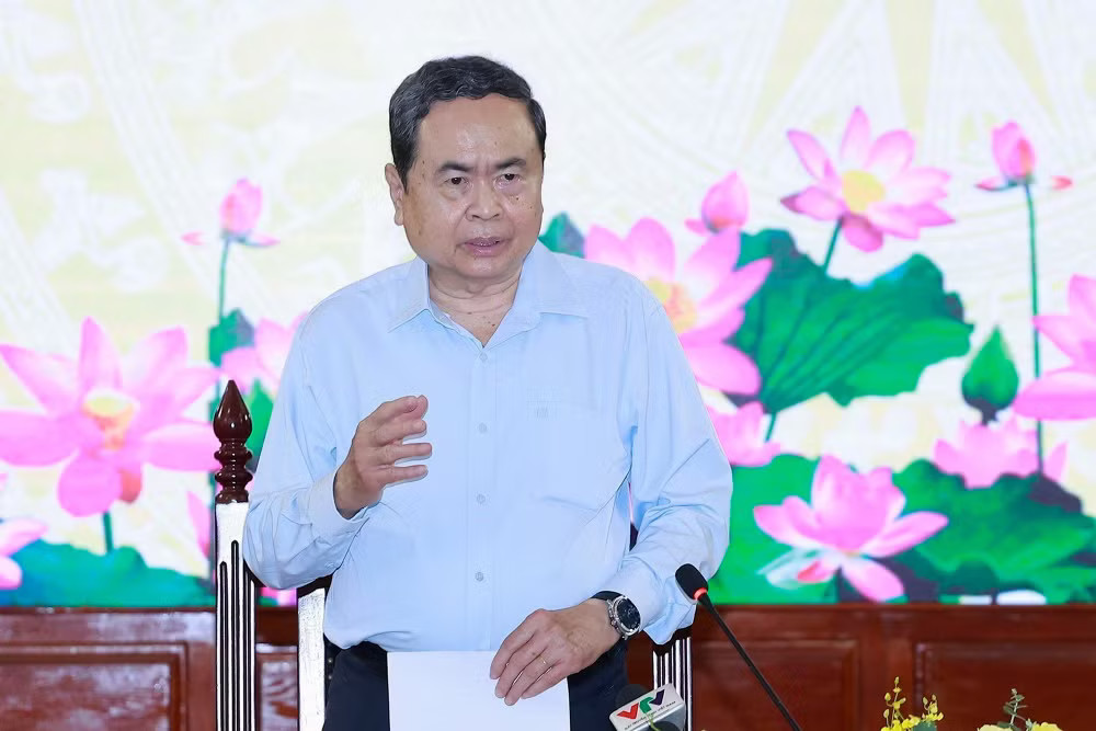Chủ tịch Quốc hội Trần Thanh Mẫn phát biểu. (Ảnh: Doãn Tấn/TTXVN) vna-potal-doan-kiem-tra-giam-sat-so-11-cua-bo-chinh-tri-lam-viec-voi-dang-uy-toa-an-nhan-dan-toi-cao-8748161.jpg