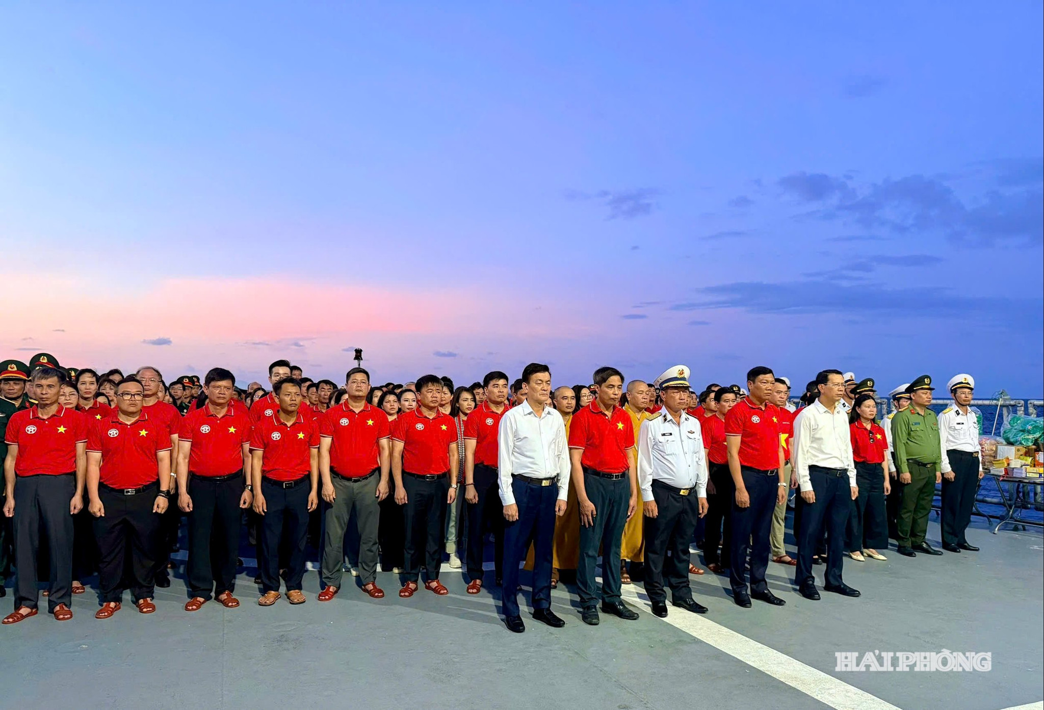 Lễ tưởng niệm các anh hùng, liệt sĩ đã hy sinh bảo vệ chủ quyền biển, đảo của Tổ quốc
