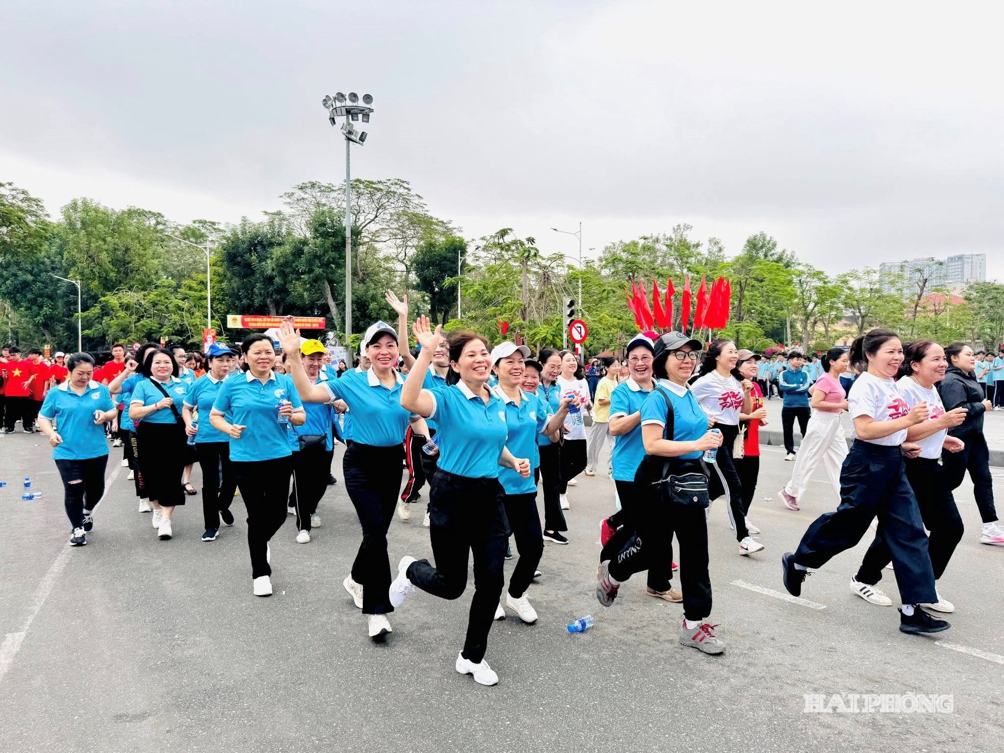 phu-nu-99.jpg