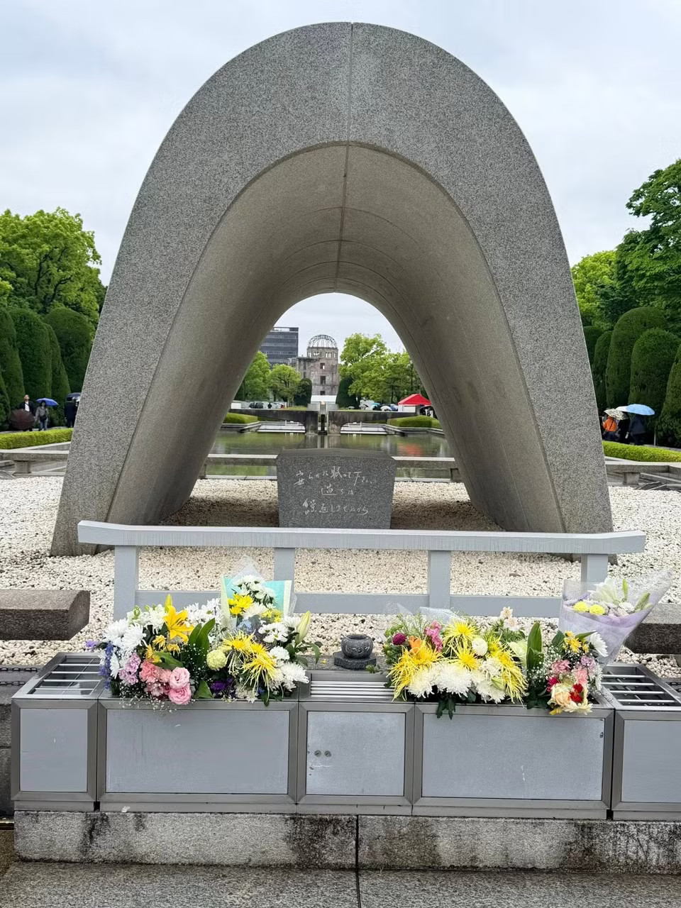Vị trí của Công viên Tưởng niệm Hòa bình Hiroshima từng là khu dân cư và thương mại sầm uất nhất của thành phố. Công viên được xây dựng trên một bãi đất trống được tạo ra bởi vụ nổ. (Nguồn: Vietnam+)