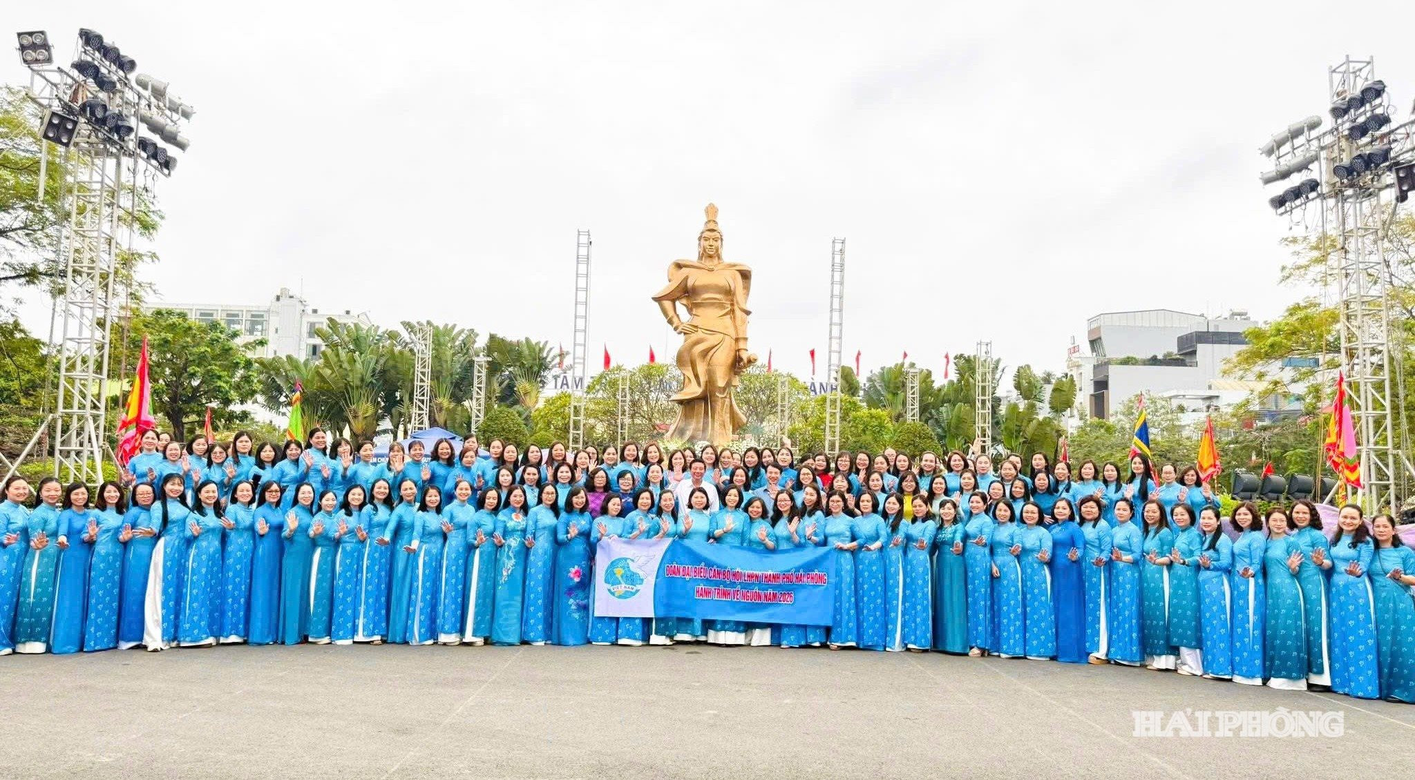 phu-nu-50.jpg