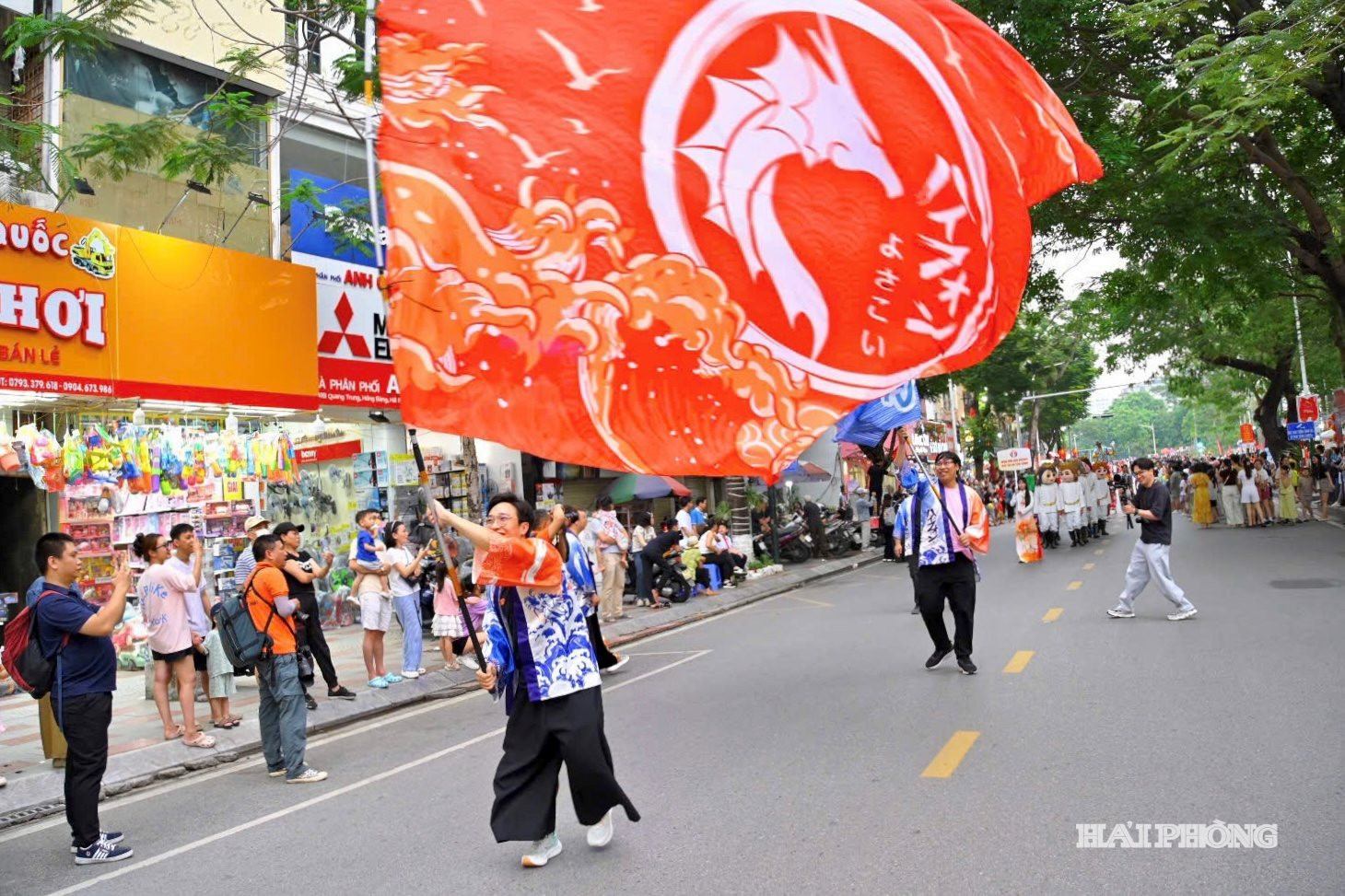 sac-mau-bon-phuong2.jpg