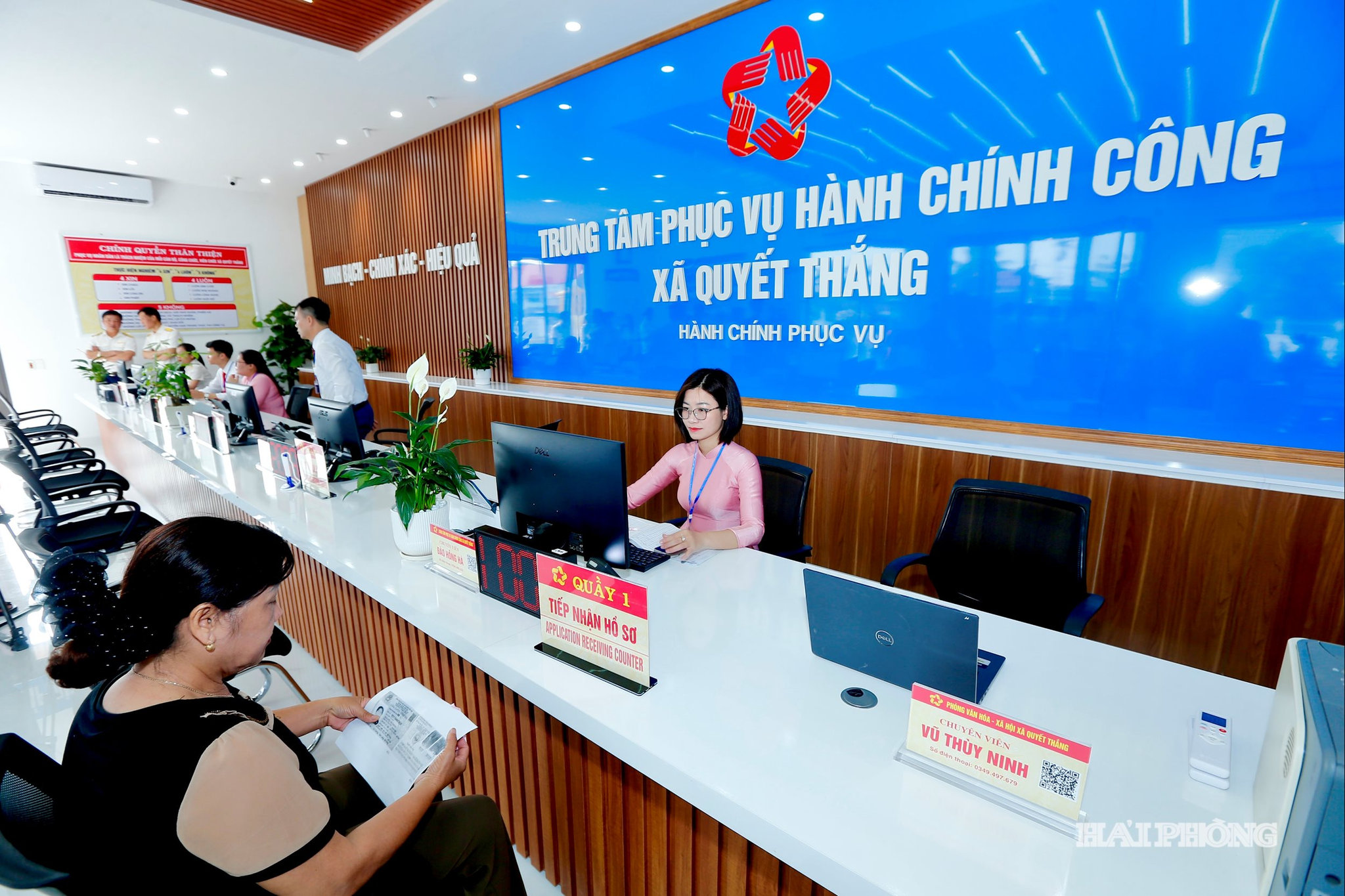 Trung tâm phục vụ hành chính công xã Quyết Thắng mới được đầu tư xây dựng và nâng cấp bảo đảm phục vụ nhân dân.