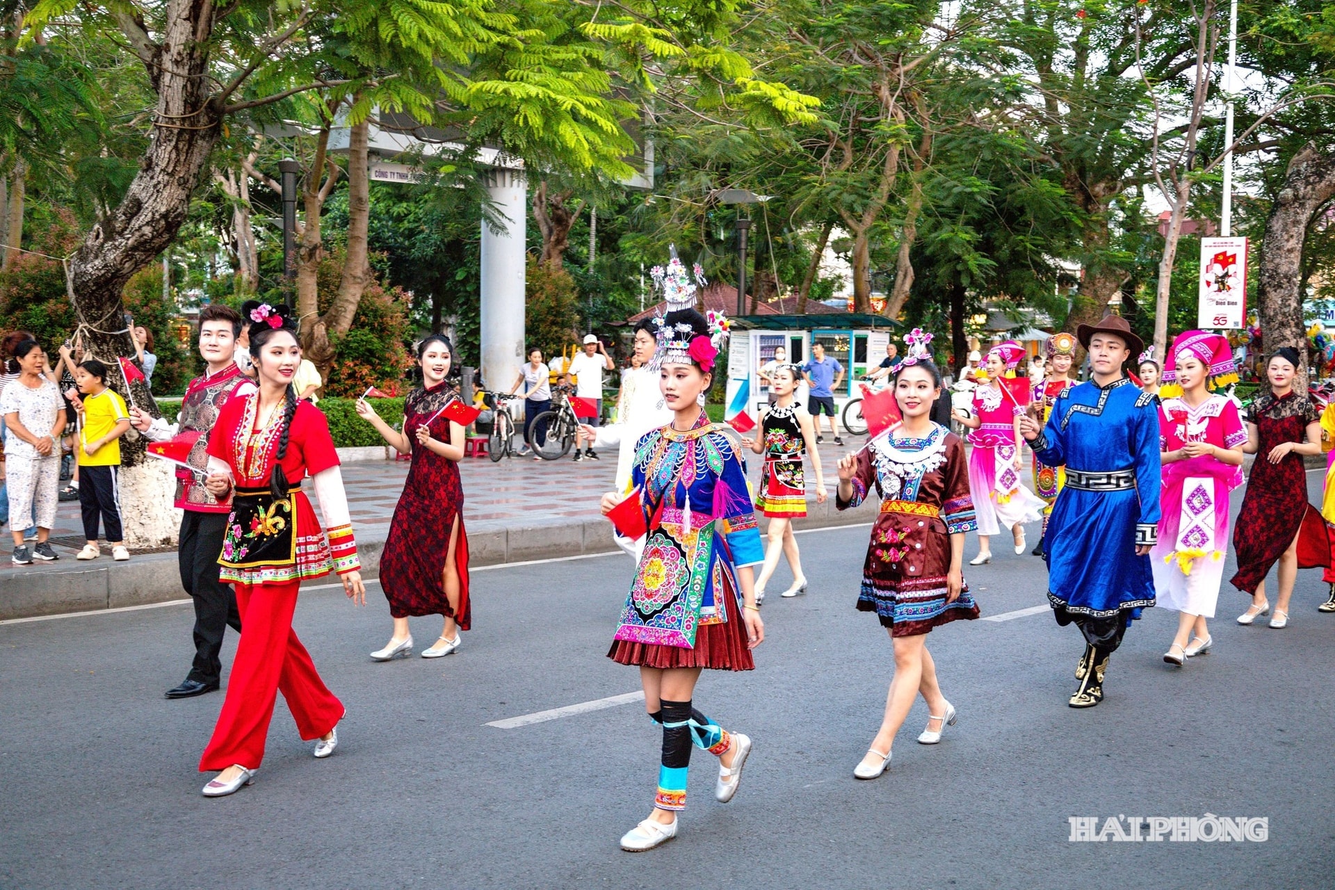 hai-phong-le-hoi.jpg