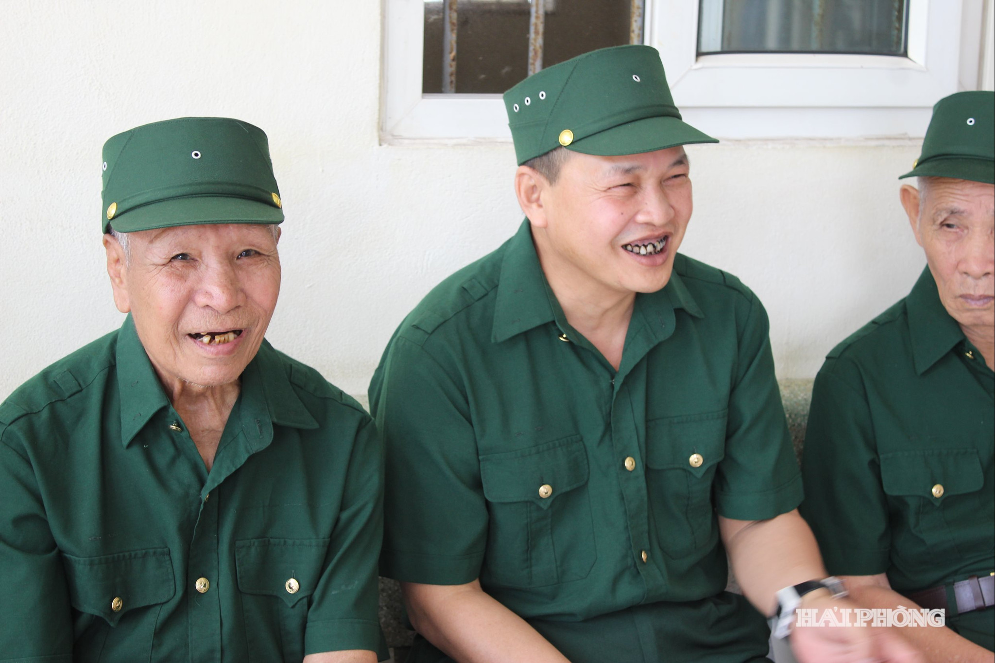 nguoi-tam-than10.jpg