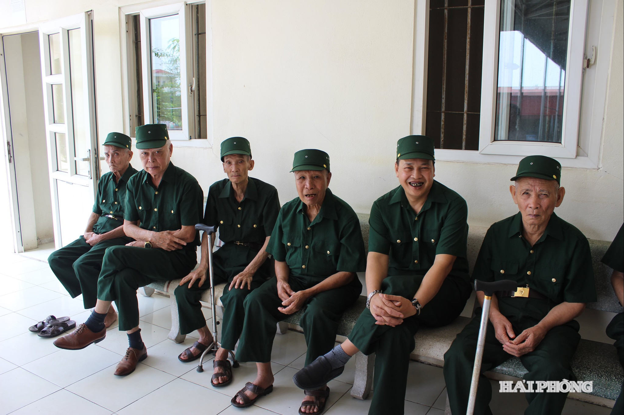 nguoi-tam-than9.jpg