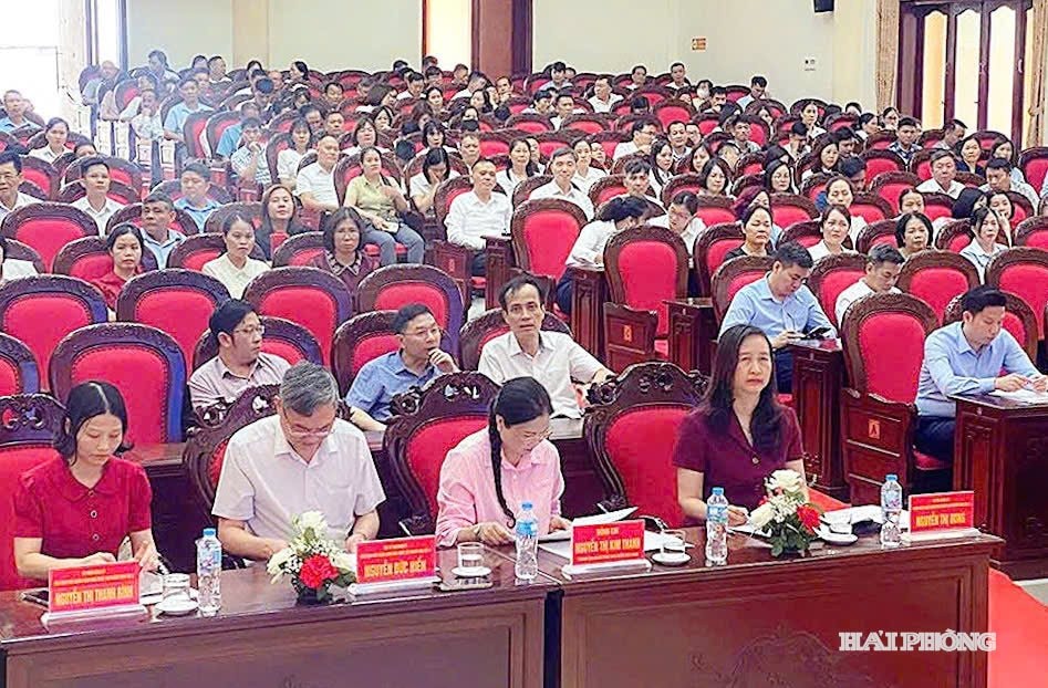 People's Credit Fund.jpg