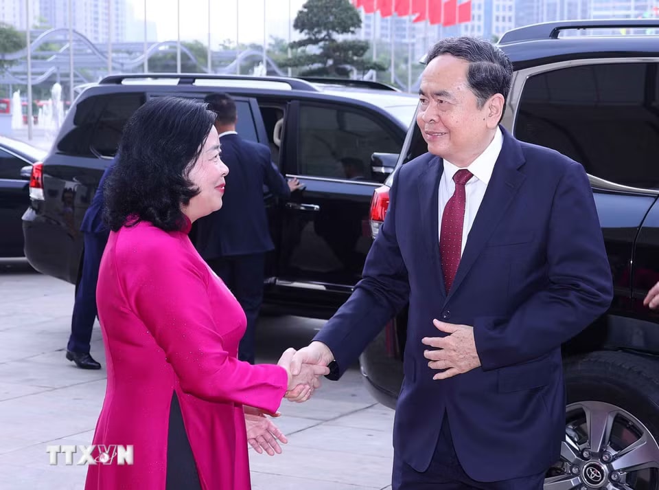 Chủ tịch Quốc hội Trần Thanh Mẫn đến dự phiên khai mạc trọng thể Đại hội XI Mặt trận Tổ quốc Việt Nam. (Ảnh: Văn Điệp/TTXVN)