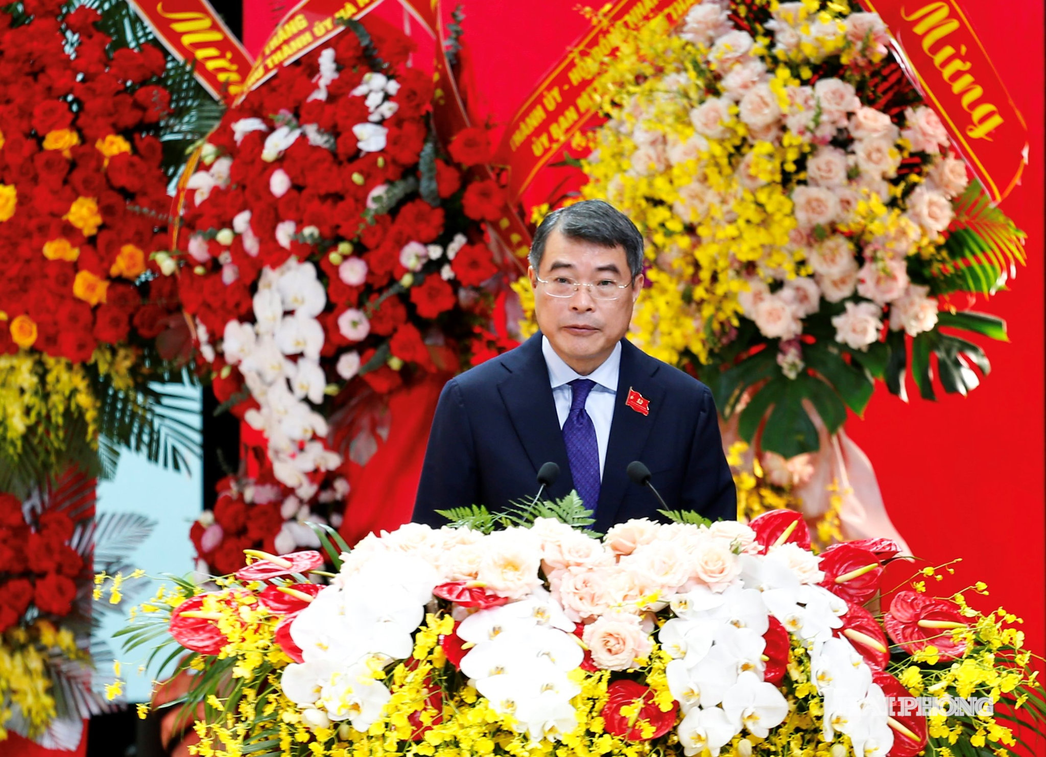 Đồng chí Lê Minh Hưng, Uỷ viên Bộ Chính trị, Thủ tướng Chính phủ phát biểu tại lễ đón nhận.