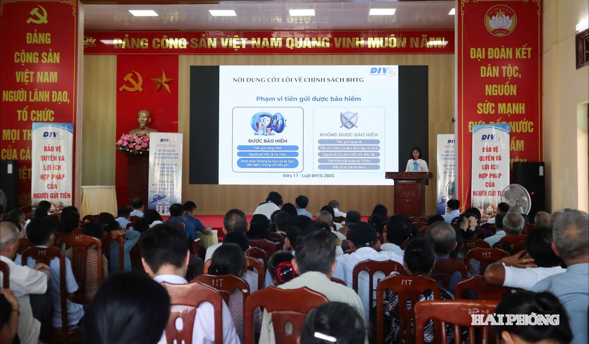 tuyen-truyen-luat-bao-hiem-tien-gui-3.jpg