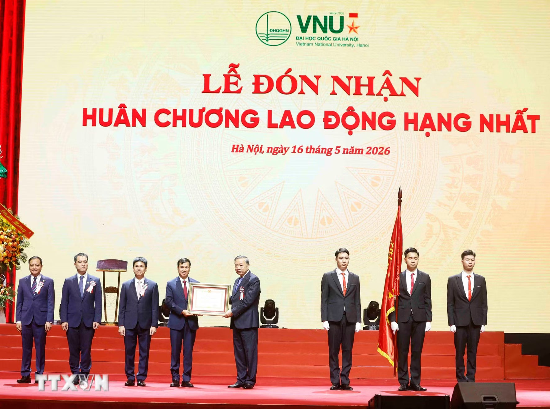 tong-bi-thu-to-lam-2.jpg