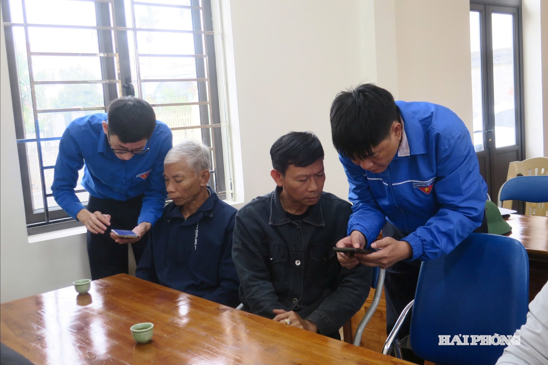 z7833421958308_a3125c9c12ad93221971d4d2641d8f9d_watermarked.jpg